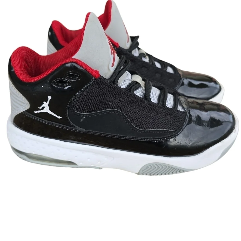Size 6- Jordan Max Aura 2 Black Cement Youth CN8094-006 Black Red White